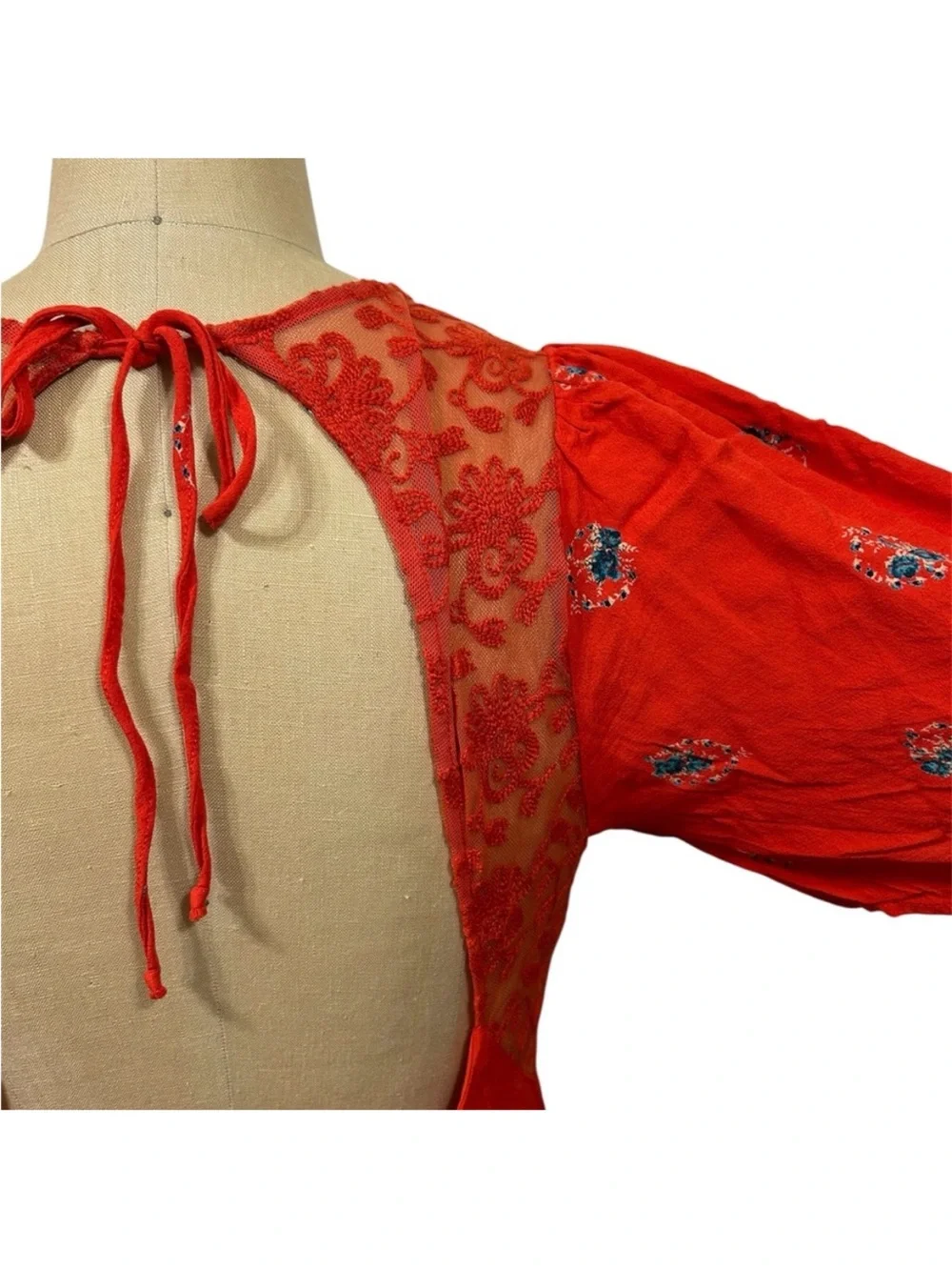 FREE PEOPLE Women Mocking Bird Backless Coral Red Lace Floral Mini Dress size 12 - Picture 12 of 15